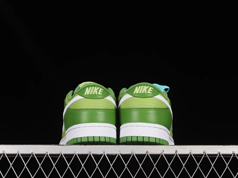 All categories Nk SB Dunk Series Nk SB Dunk Low low-top sneakers F version Nk SB Dunk Low "Green White" SB Dunk Series low-top casual sports skateboard shoes DJ6188-300